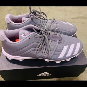 Men’s adidas baseball cleats, great condition , original box included
